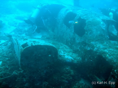 airplane wreck mactan savedra dive center www.savedra.com