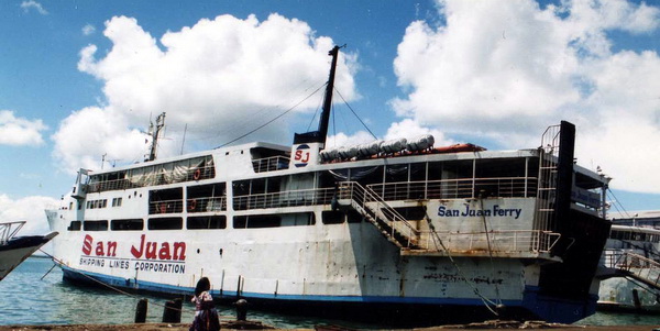 San Juan Ferry Cebu Philippinen